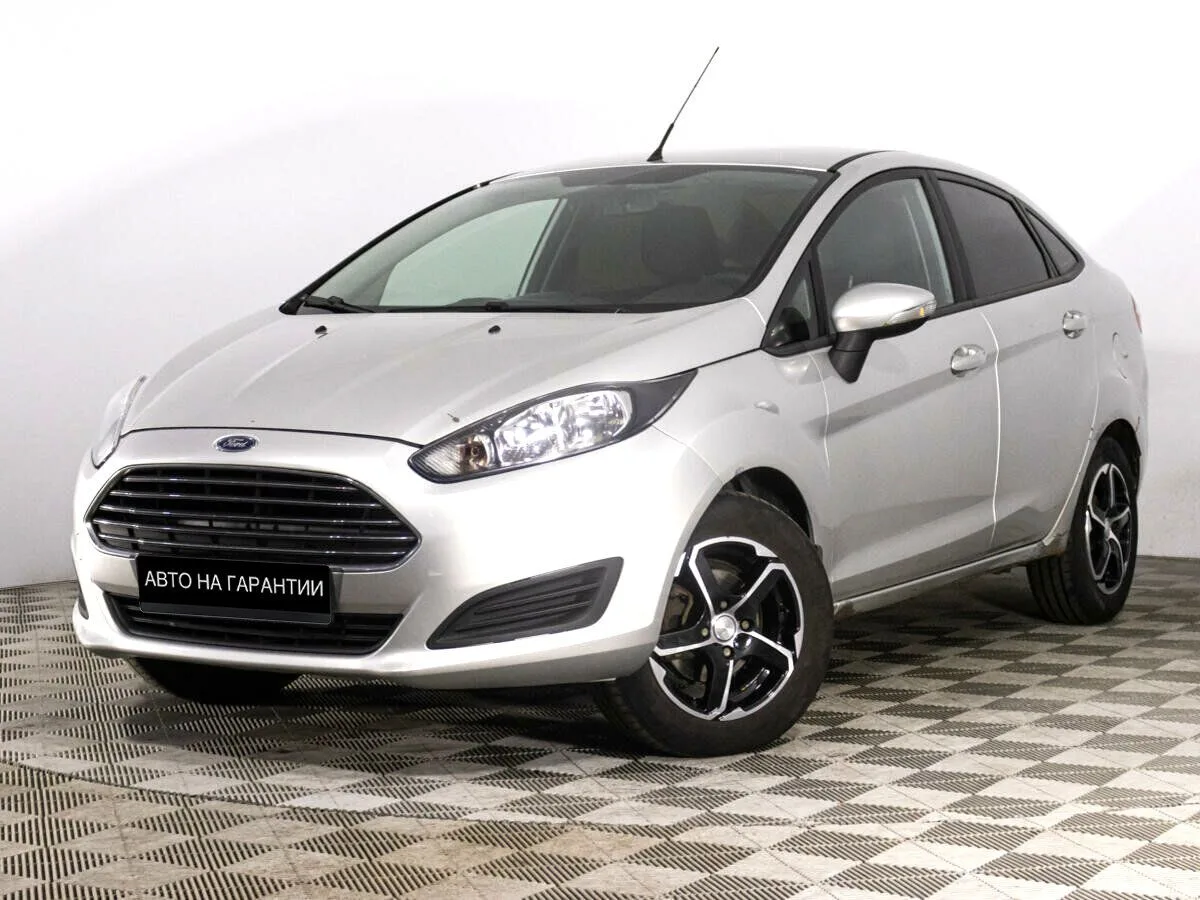 Ford Fiesta Mk6 Рестайлинг · Trend