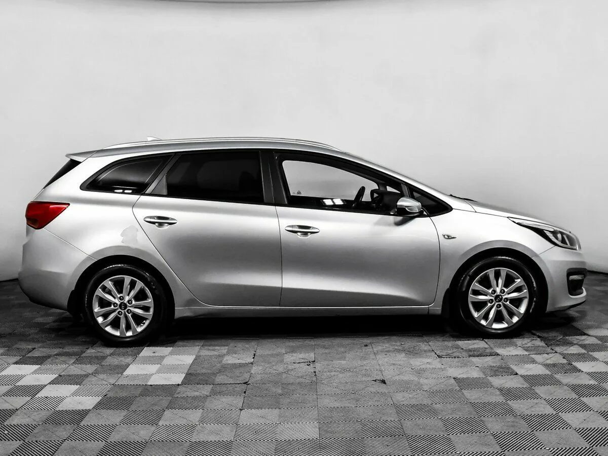 Kia Ceed II Рестайлинг · Comfort — фото 4