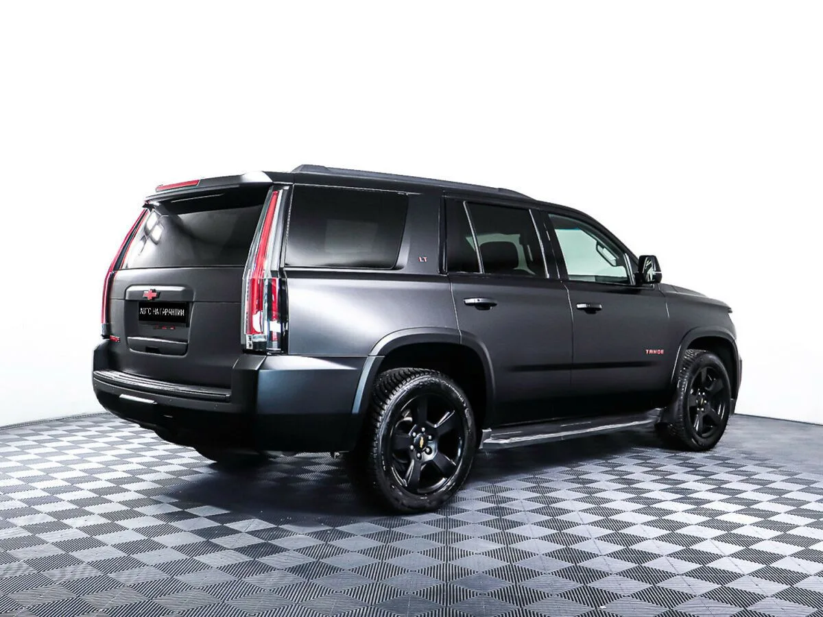 Chevrolet Tahoe IV · LT — фото 3