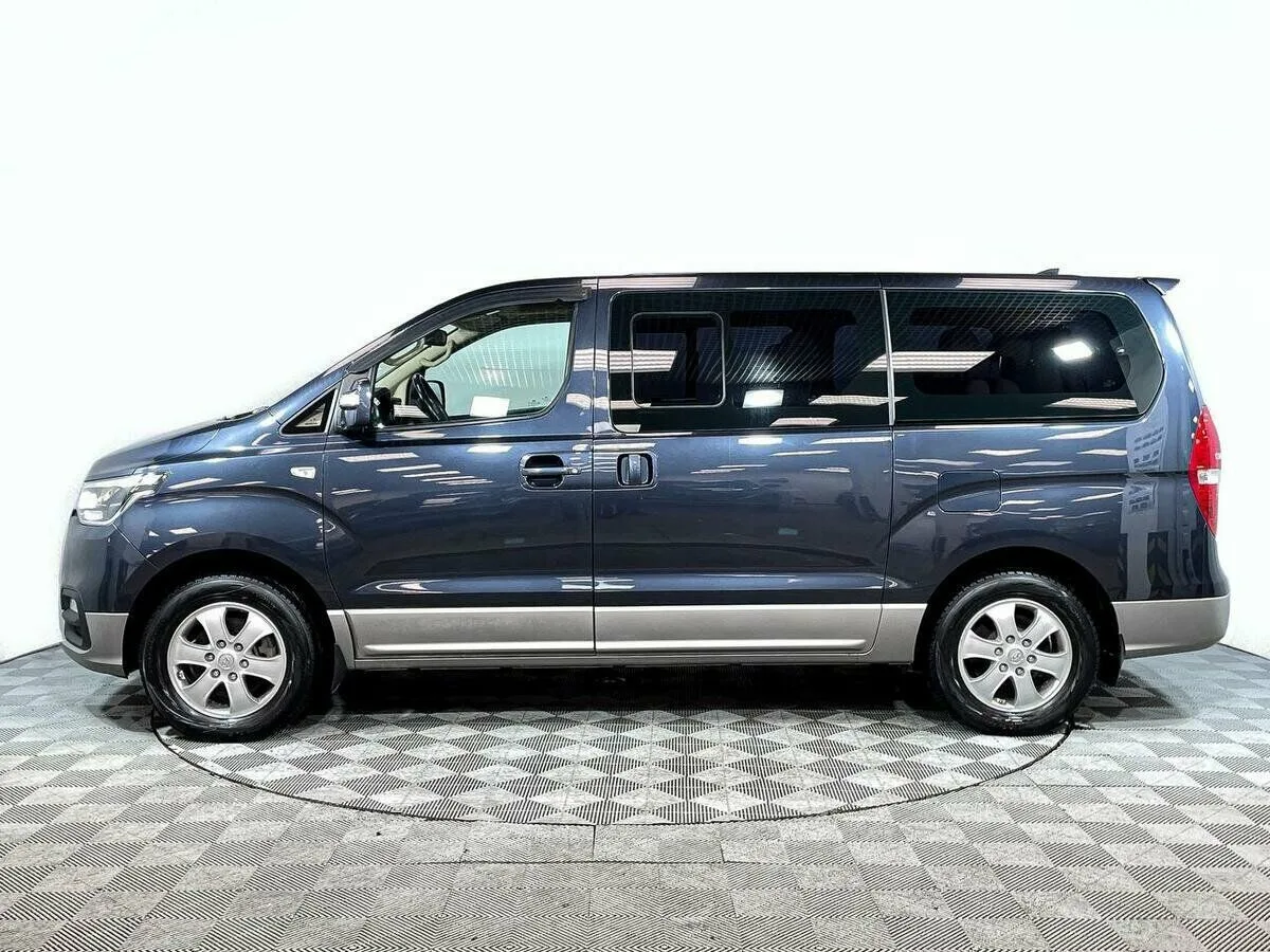 Hyundai Grand Starex I Рестайлинг 2 — фото 3
