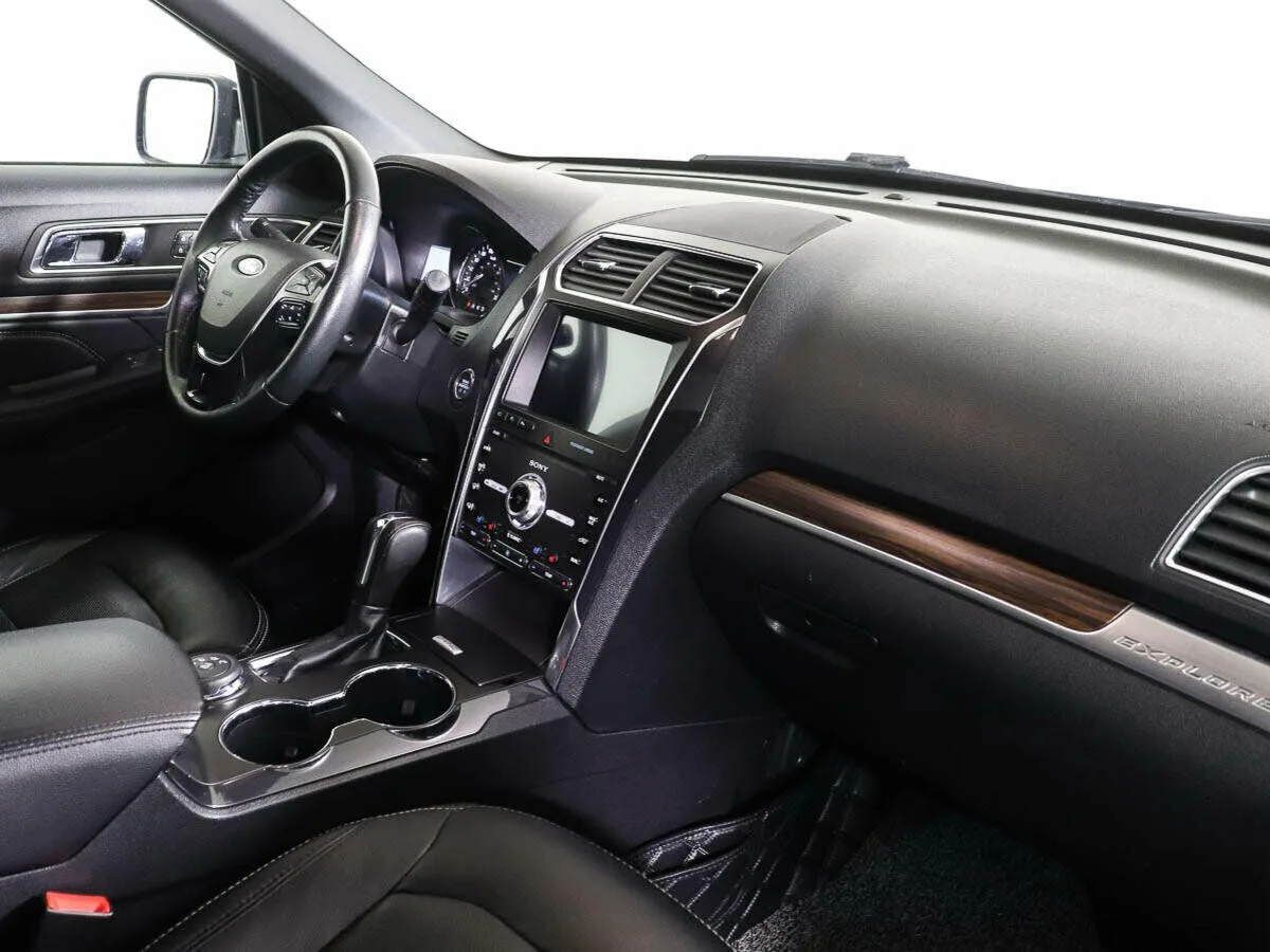 Ford Explorer V Рестайлинг 2 · Limited Plus — фото 5