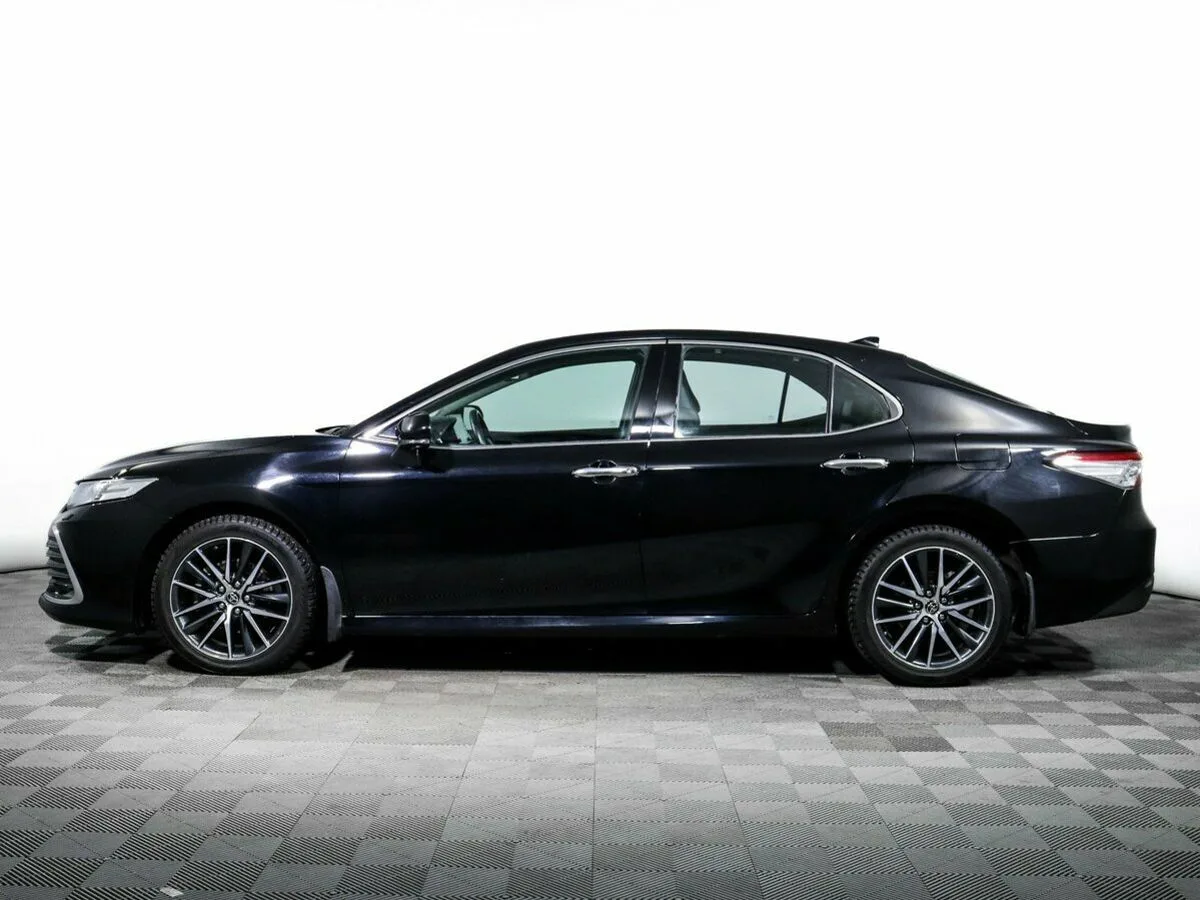 Toyota Camry VIII (XV70) Рестайлинг · GR Sport — фото 3