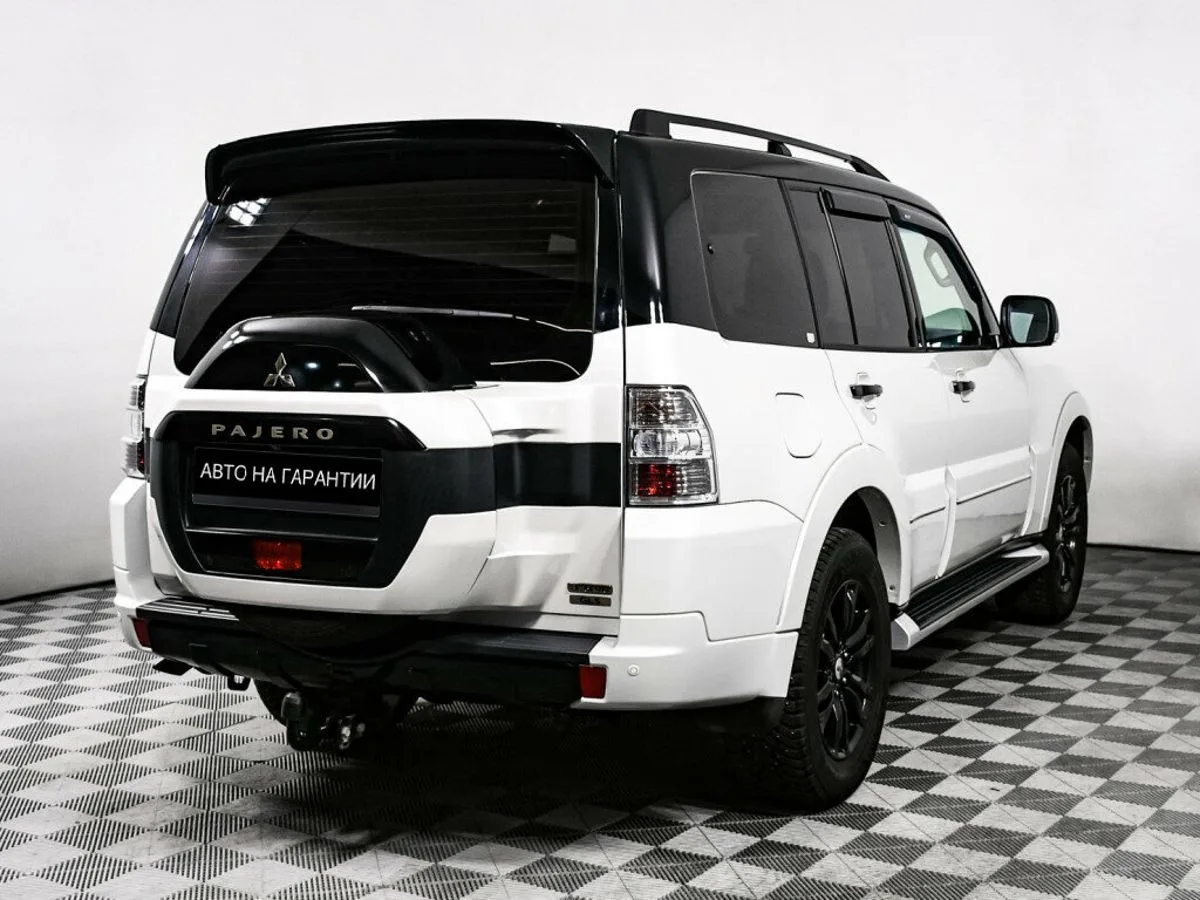 Mitsubishi Pajero IV Рестайлинг 2 · Signature Edition — фото 3