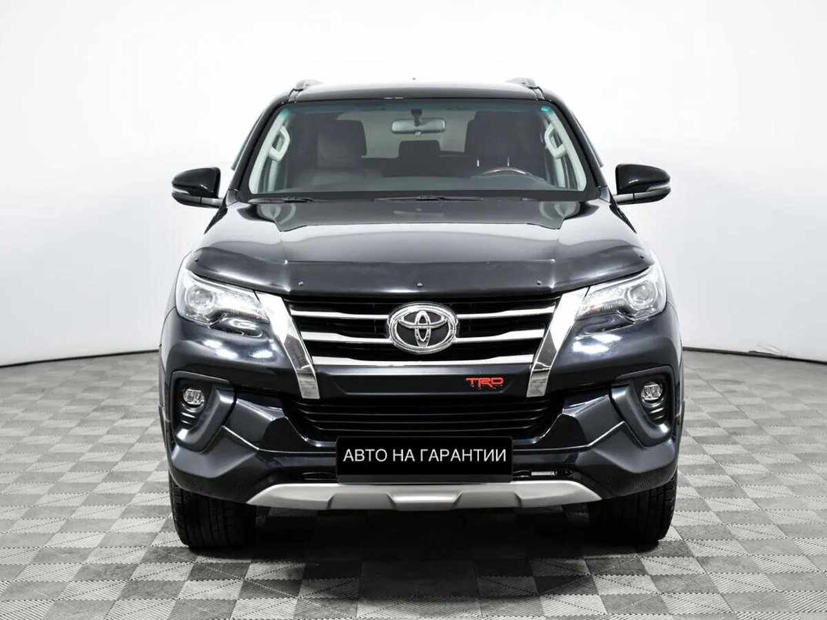 Toyota Fortuner II · Элеганс — фото 2