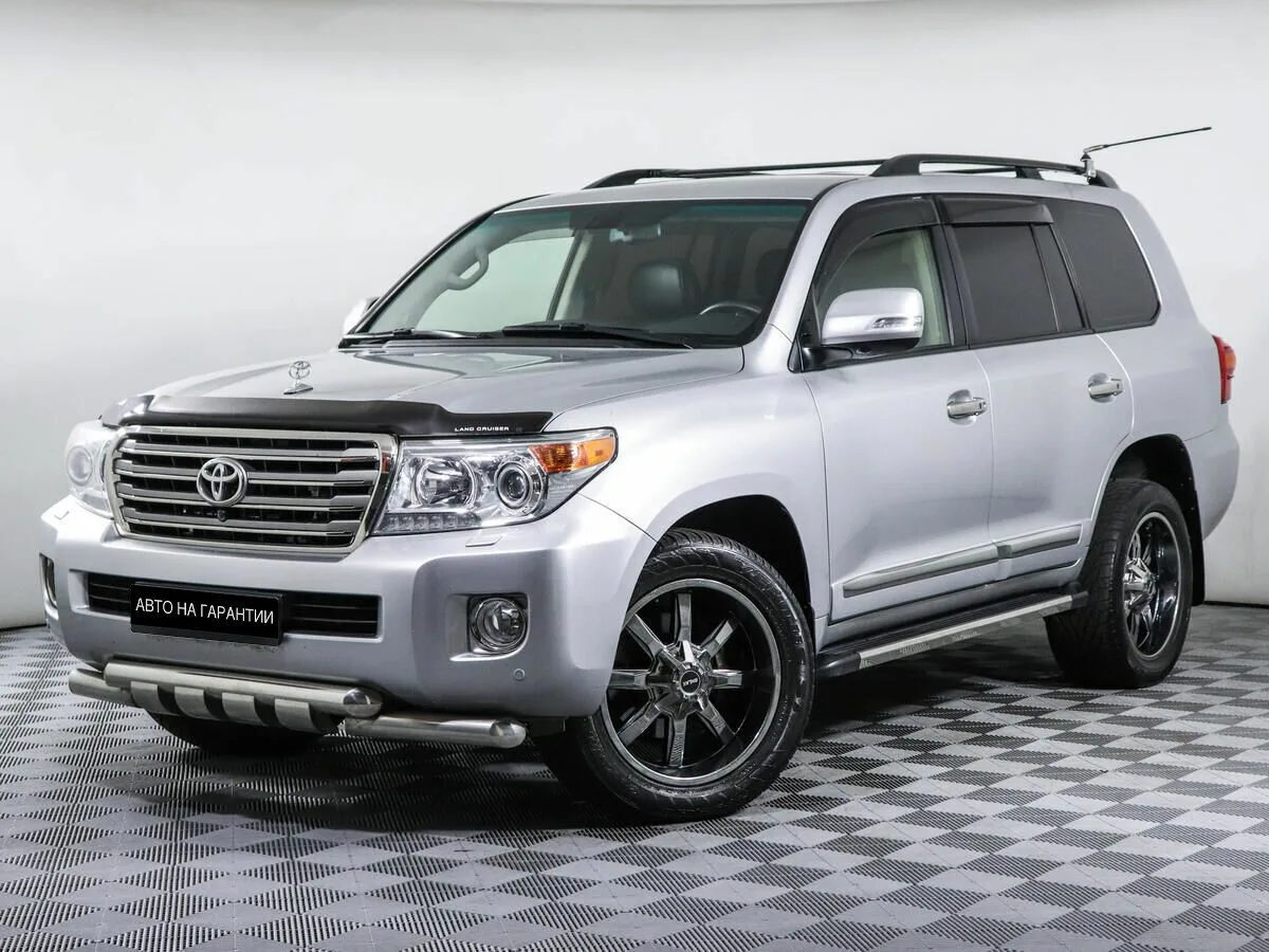 Toyota Land Cruiser 200 Series Рестайлинг 1 · SE «Brownstone» (5 мест)
