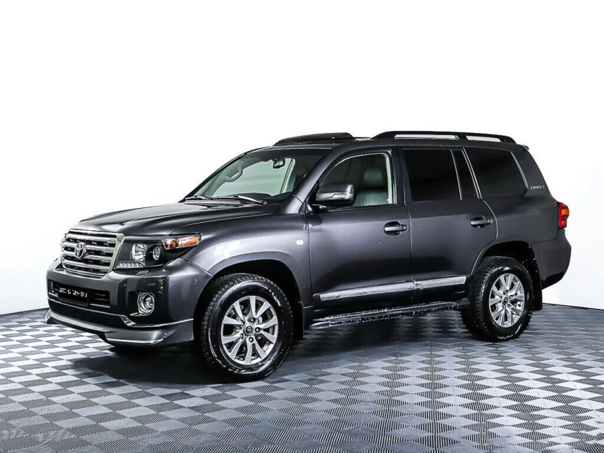 Toyota Land Cruiser 200 Series · Люкс
