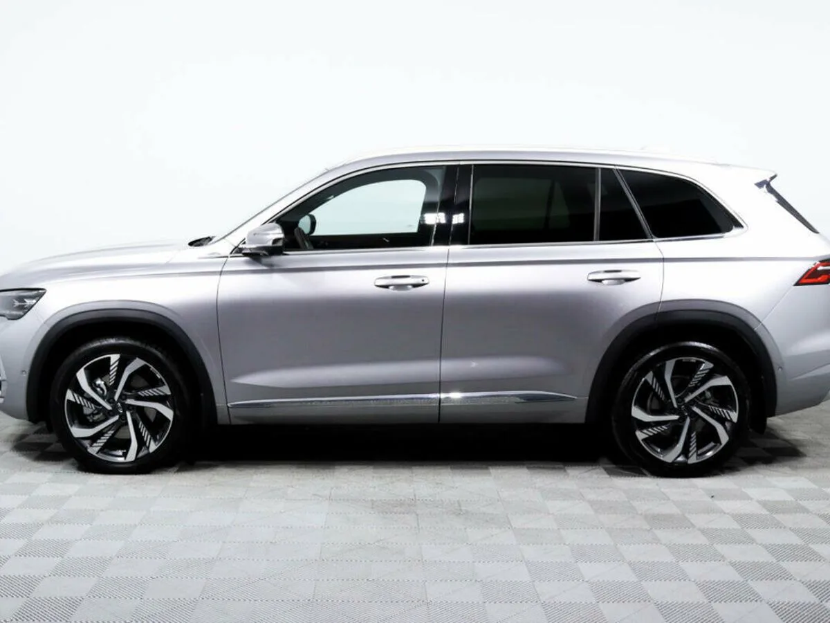 Geely Monjaro I · Люкс — фото 3