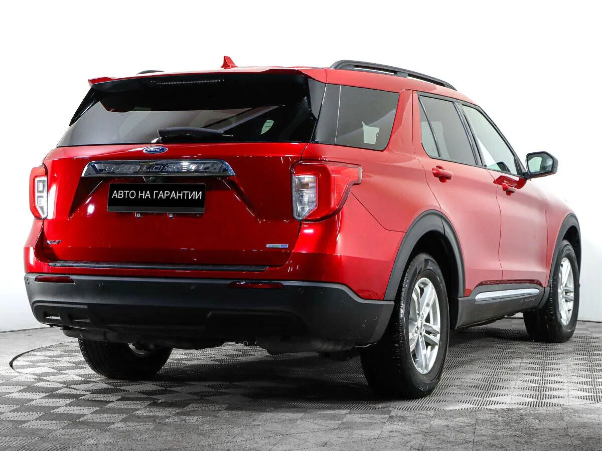 Ford Explorer VI — фото 3