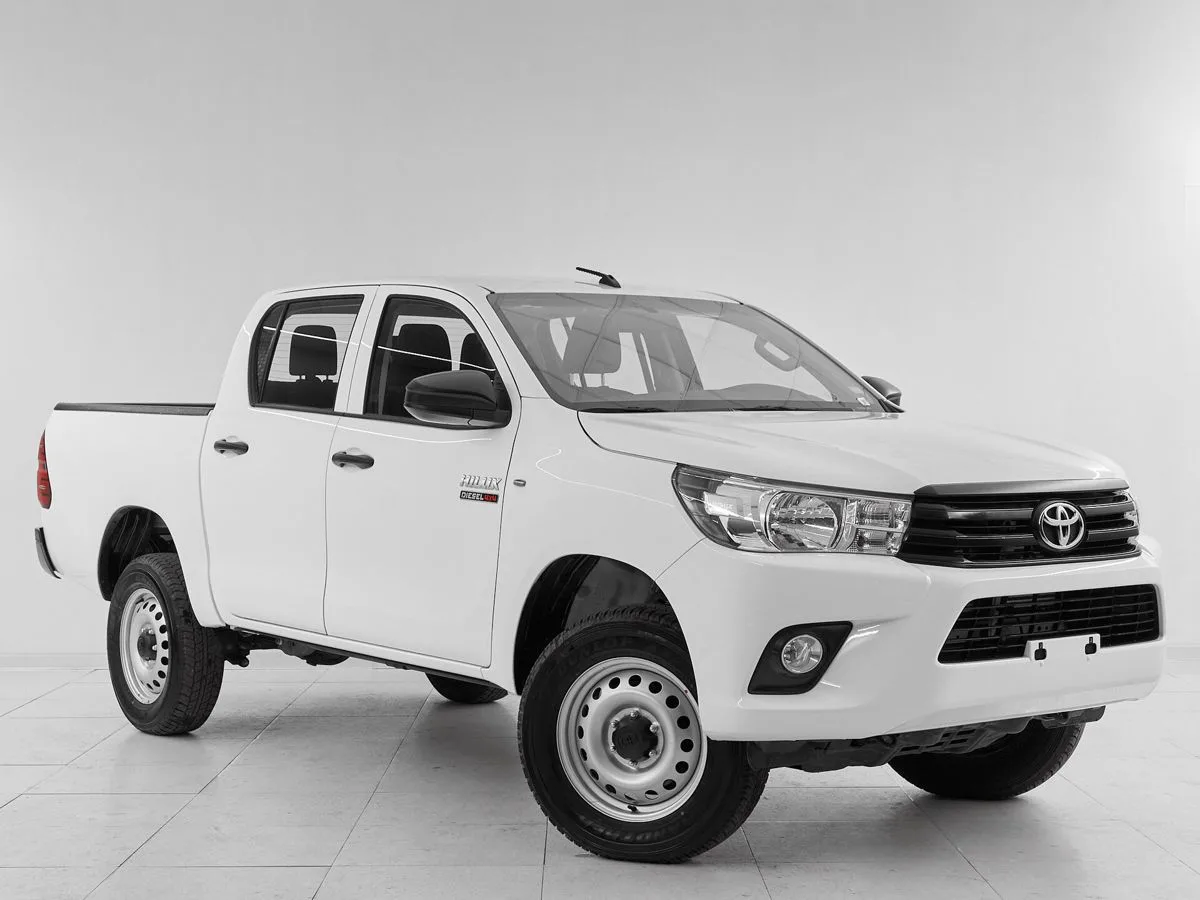 Toyota Hilux VIII Рестайлинг 2 · Petrol D-Cab — фото 3