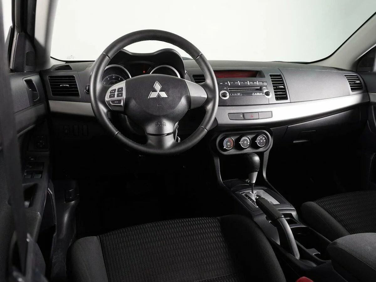Mitsubishi Lancer X Рестайлинг · Intense — фото 5