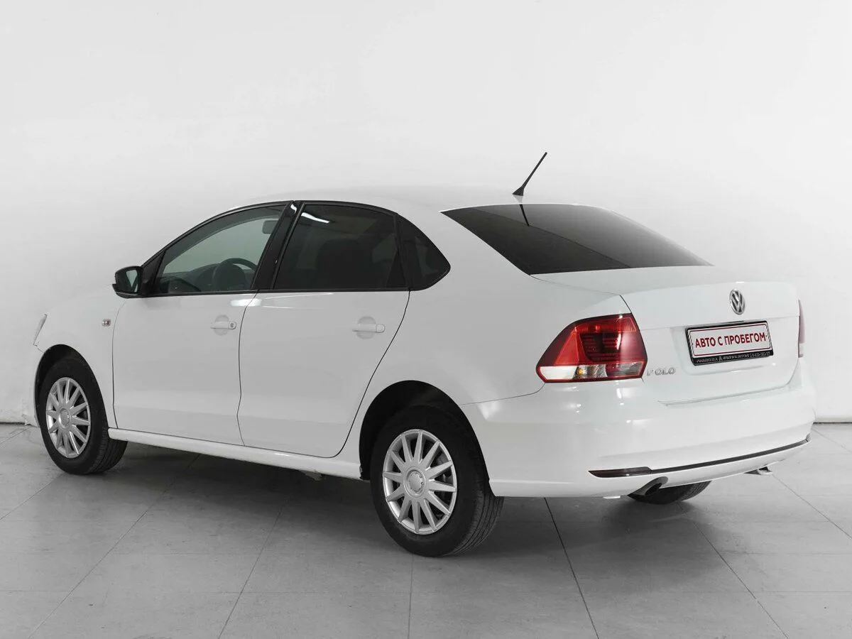 Volkswagen Polo V Рестайлинг · Highline 15-18 — фото 3
