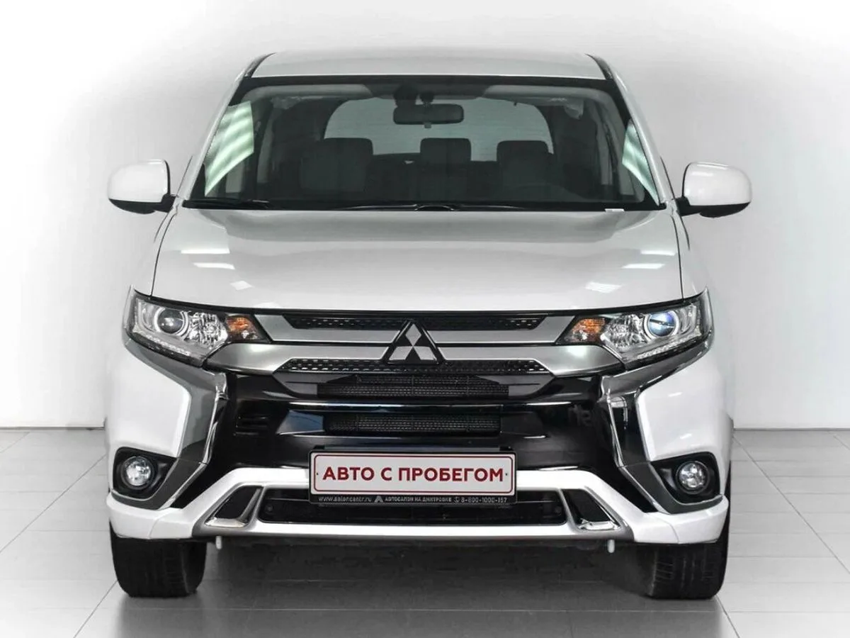 Mitsubishi Outlander III Рестайлинг 3 · Inform — фото 3