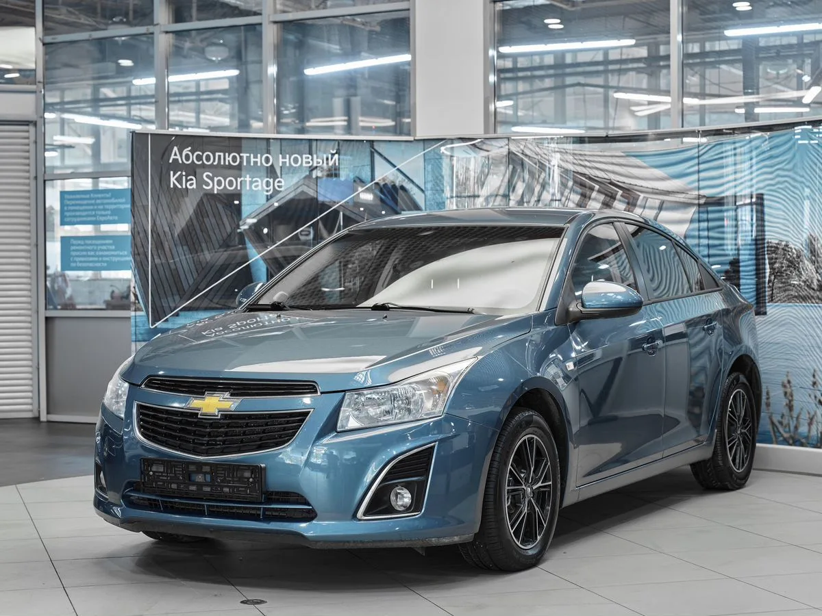 Chevrolet Cruze I Рестайлинг · LT