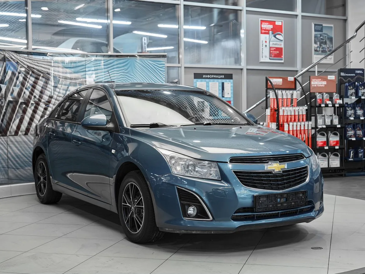 Chevrolet Cruze I Рестайлинг · LT — фото 3