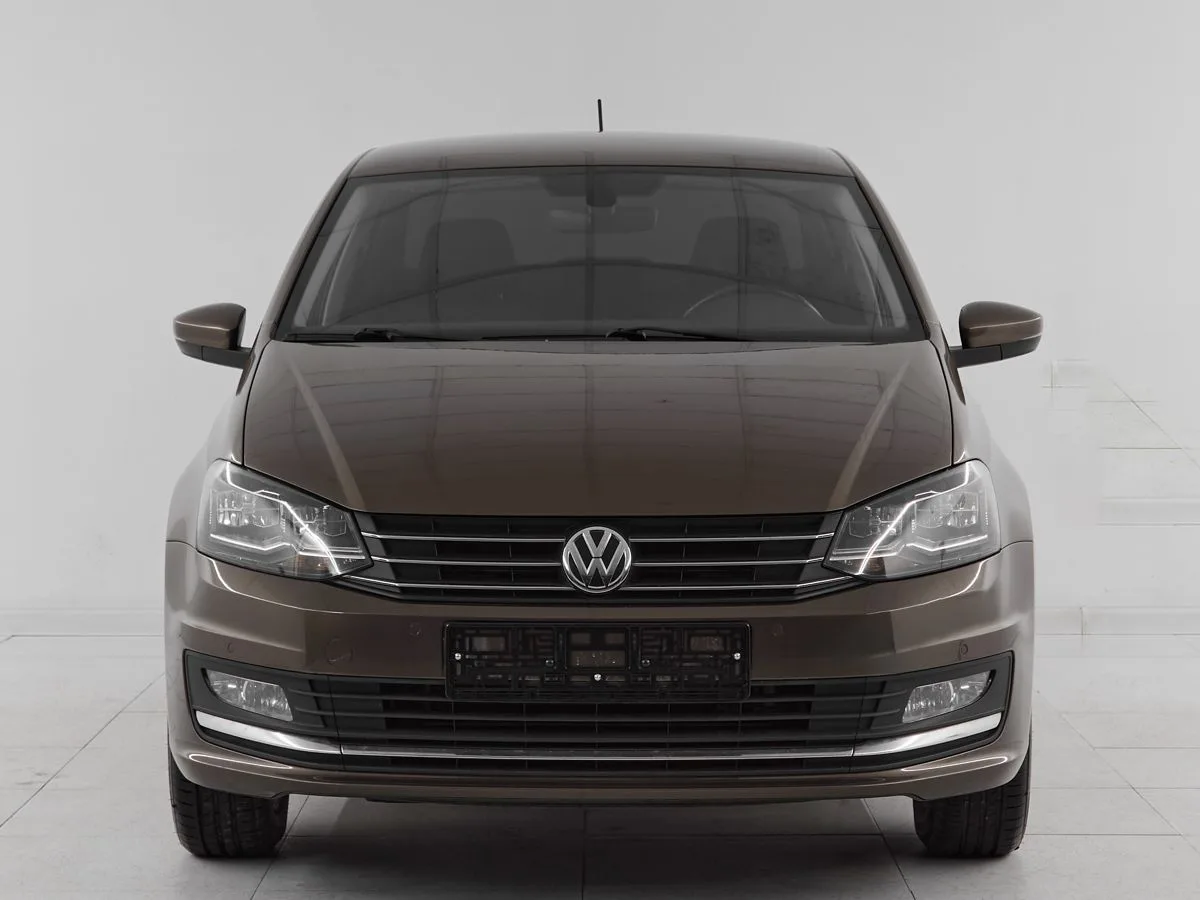 Volkswagen Polo V Рестайлинг · Highline — фото 2
