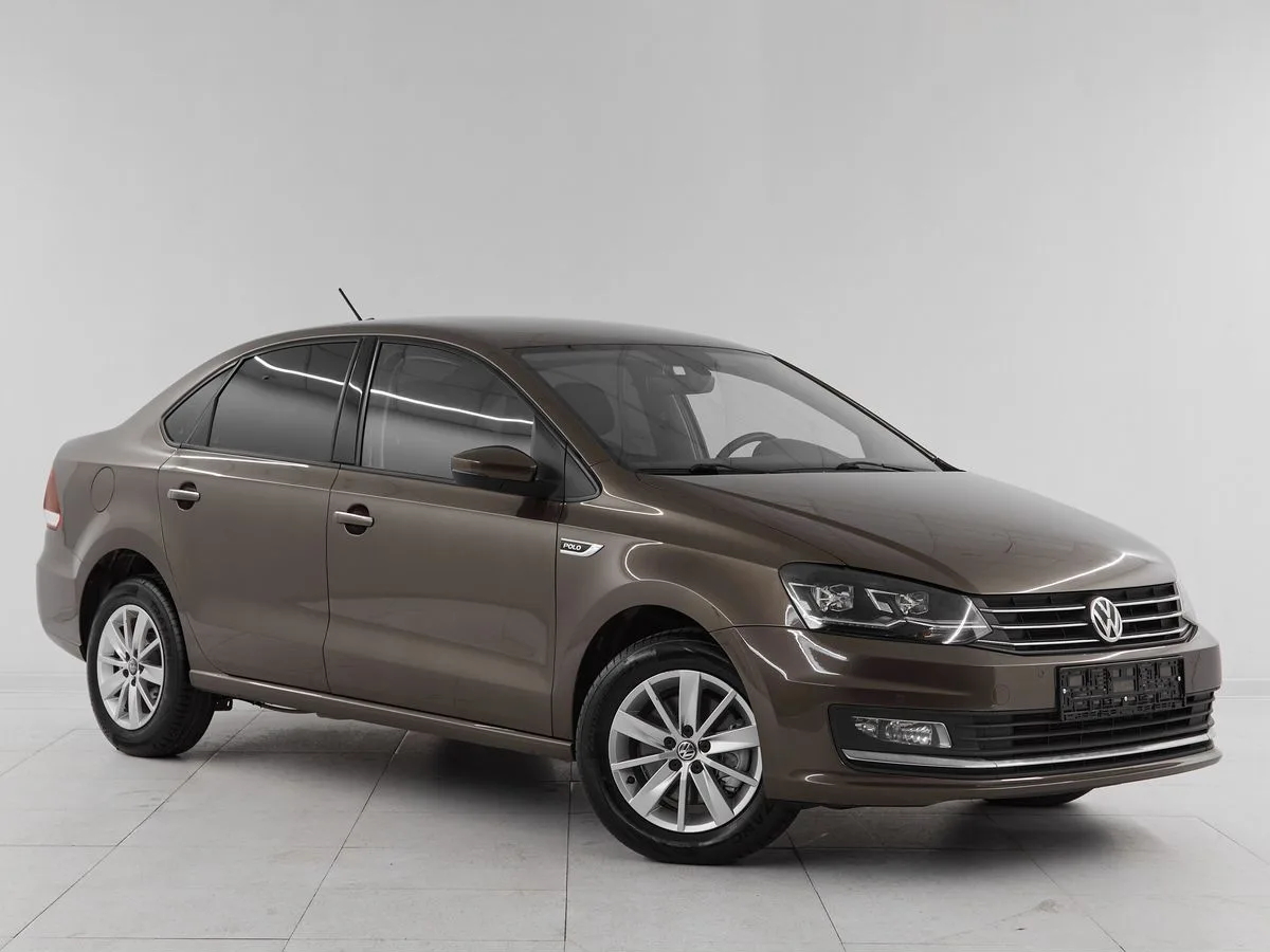 Volkswagen Polo V Рестайлинг · Highline — фото 3