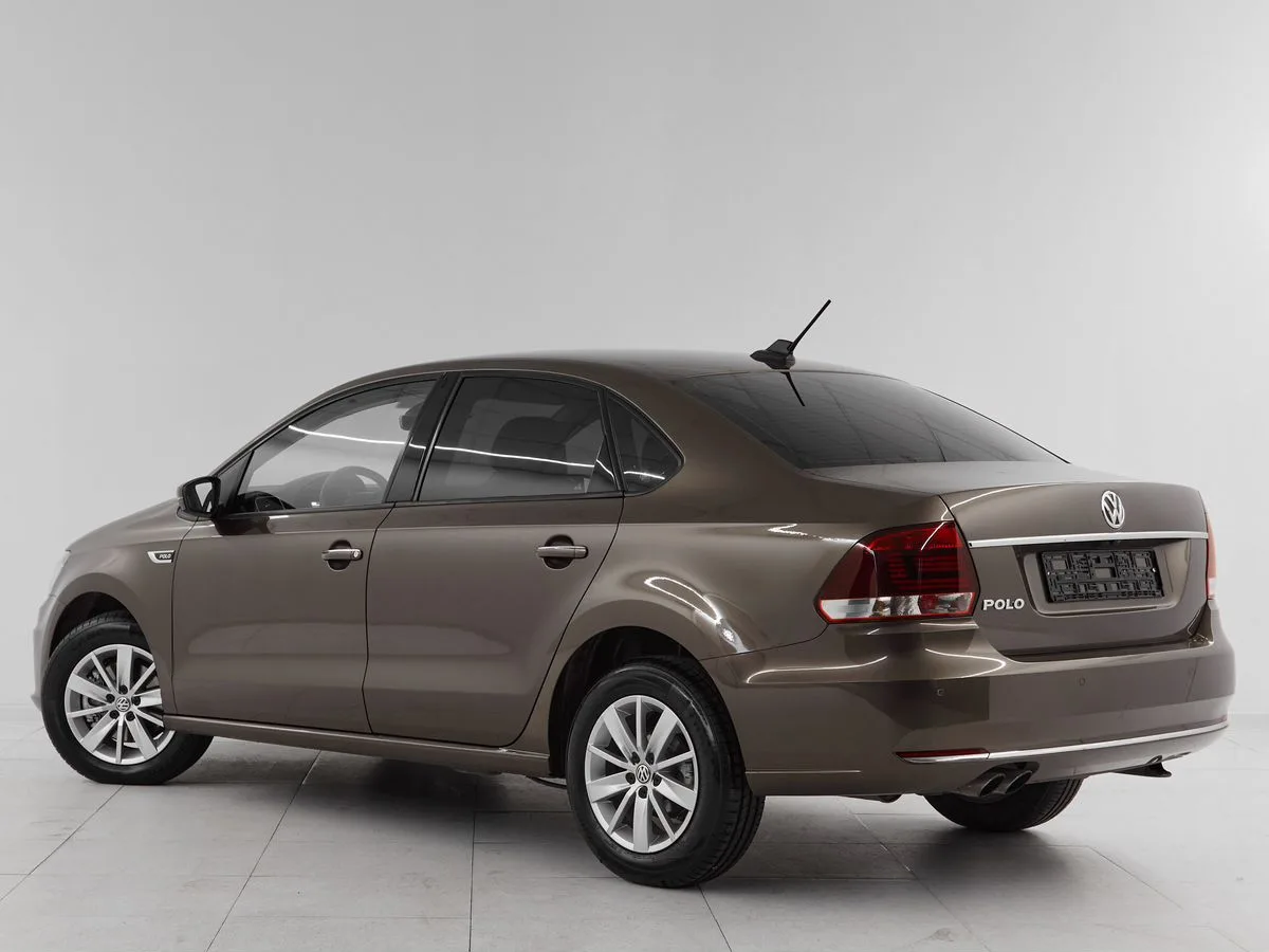 Volkswagen Polo V Рестайлинг · Highline — фото 4