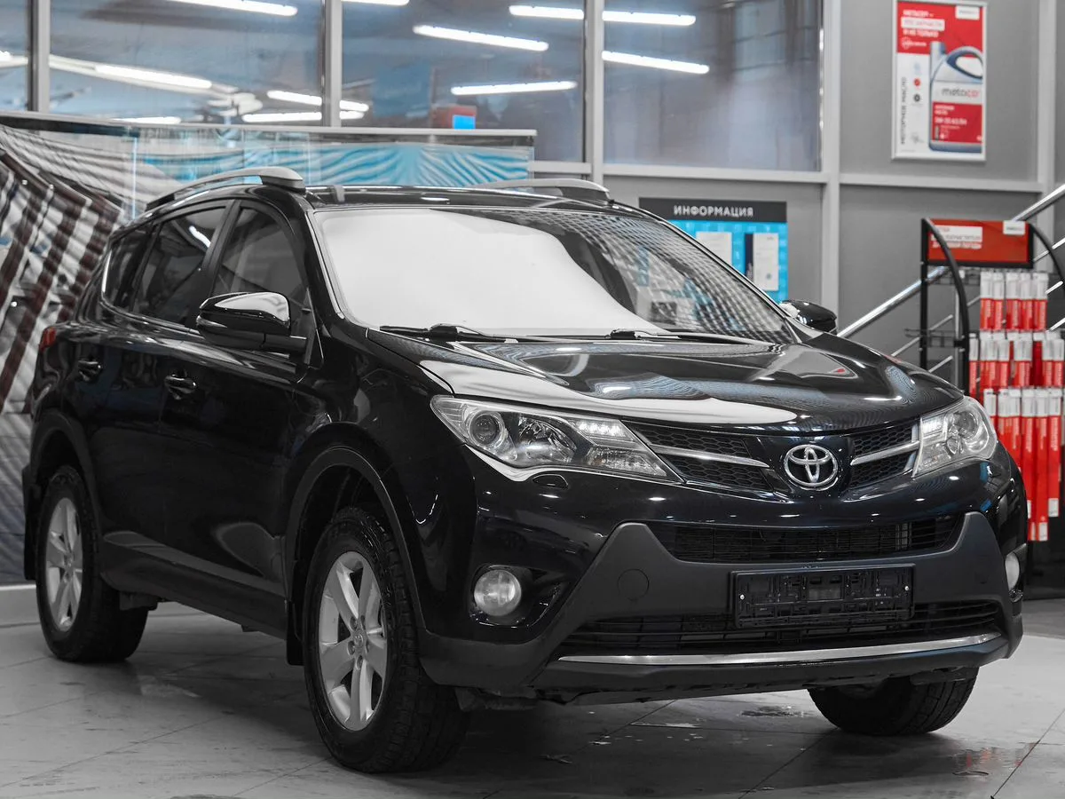 Toyota RAV4 IV (XA40) · Комфорт Плюс — фото 3