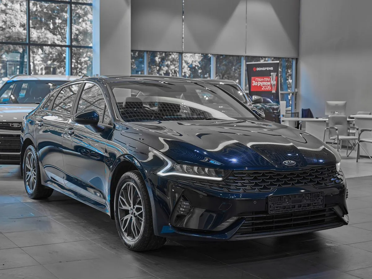 Kia K5 III · Style (2020-2021)