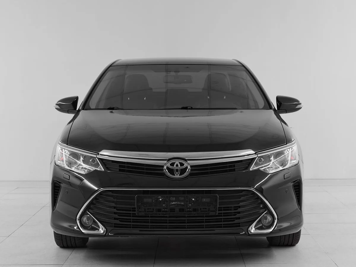 Toyota Camry VII (XV50) Рестайлинг · Элеганс — фото 2