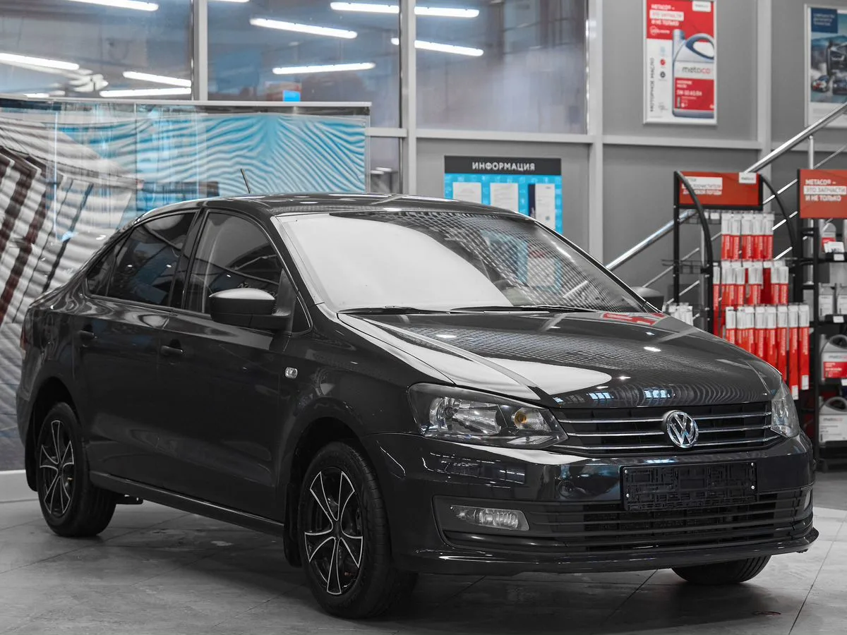 Volkswagen Polo V Рестайлинг · Trendline — фото 3
