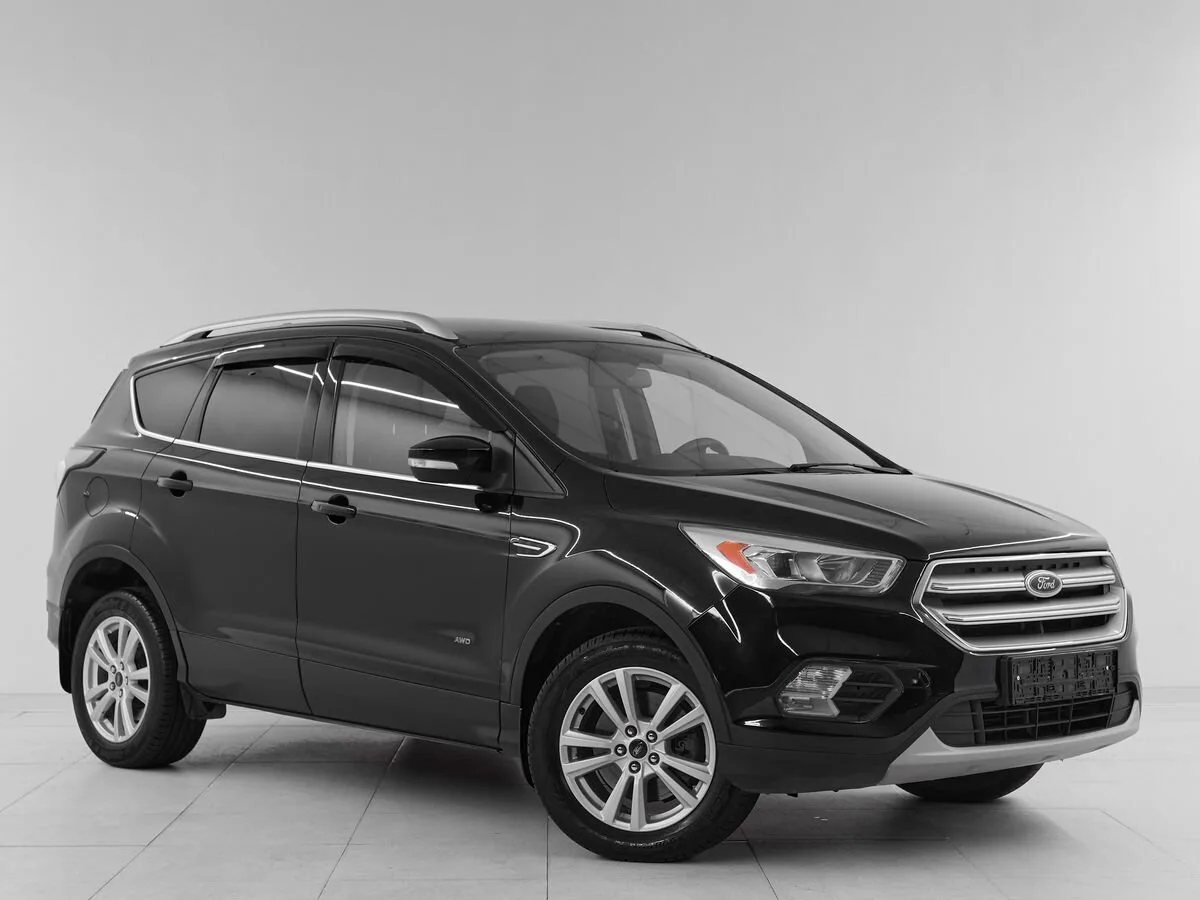 Ford Kuga II Рестайлинг · Titanium — фото 3