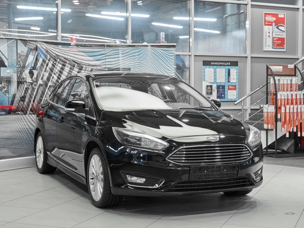 Ford Focus III Рестайлинг · Titanium — фото 3