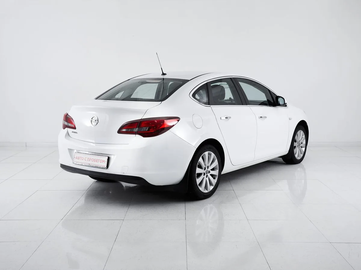 Opel Astra J Рестайлинг · Cosmo — фото 5