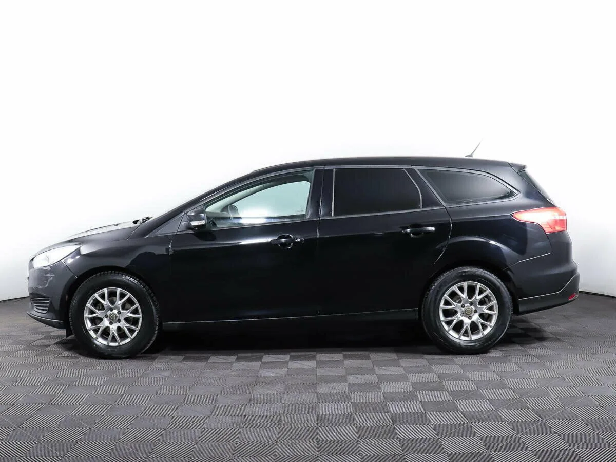 Ford Focus III Рестайлинг · Trend — фото 3