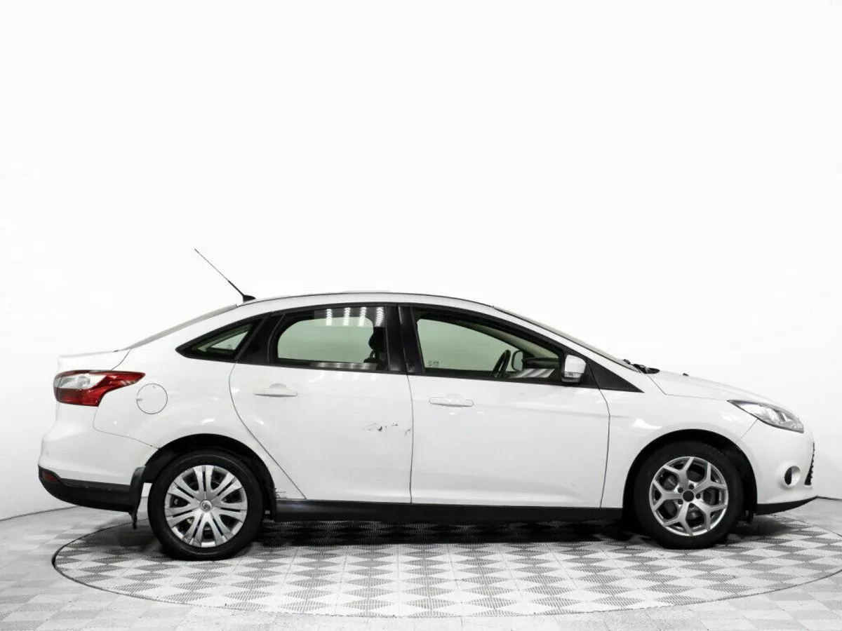 Ford Focus III · Trend — фото 3