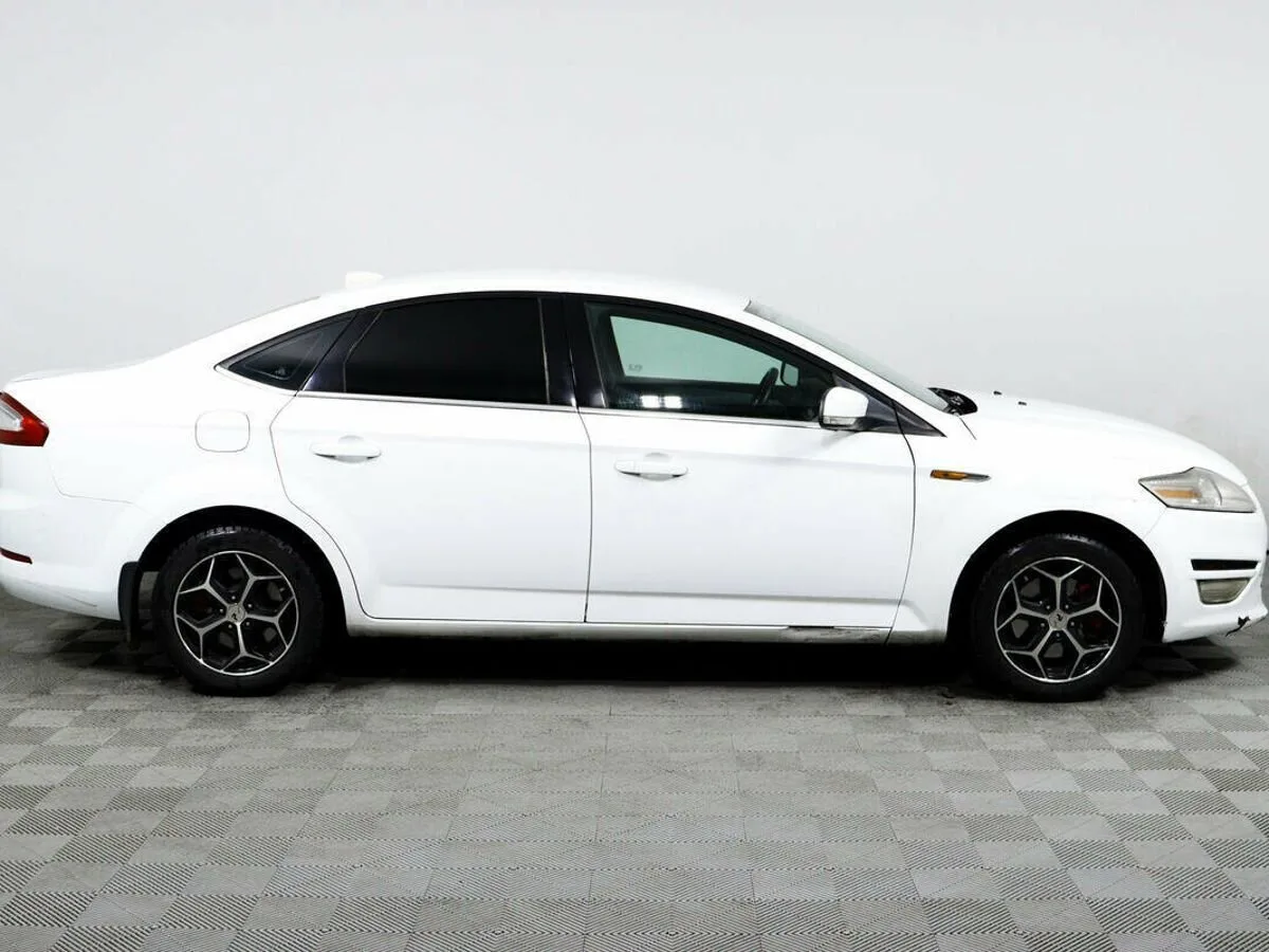 Ford Mondeo IV Рестайлинг · Бизнес-Серия Ambiente Plus — фото 4