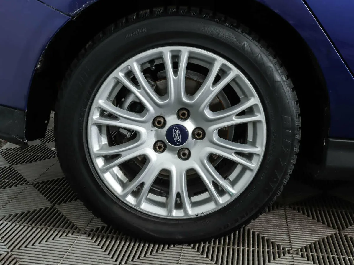 Ford Focus III · Trend — фото 5