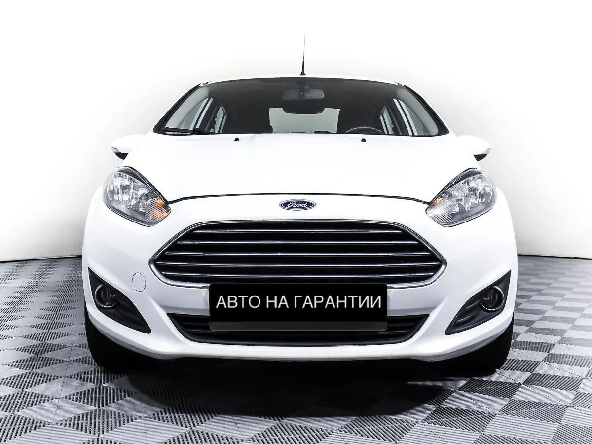 Ford Fiesta Mk6 Рестайлинг · Trend — фото 2