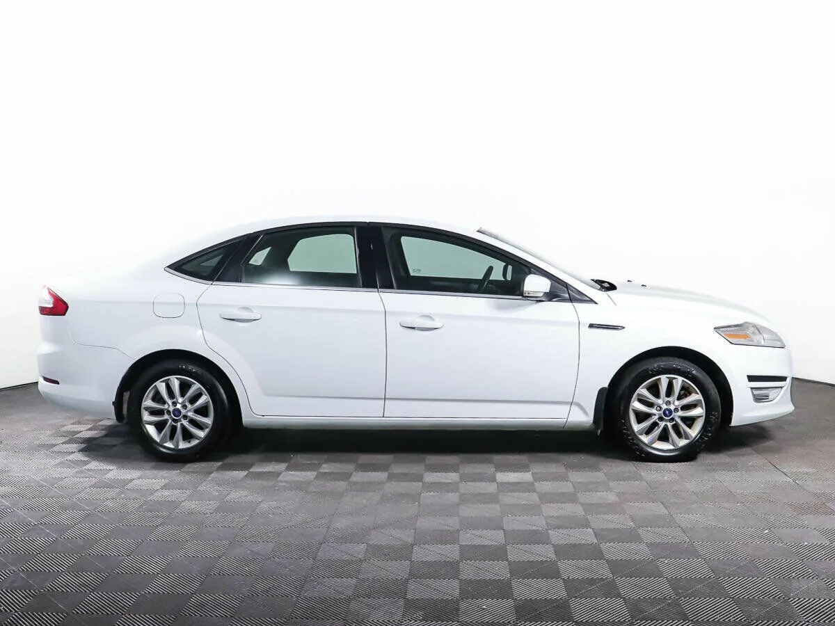 Ford Mondeo IV Рестайлинг · Бизнес-Серия Ambiente Plus — фото 4