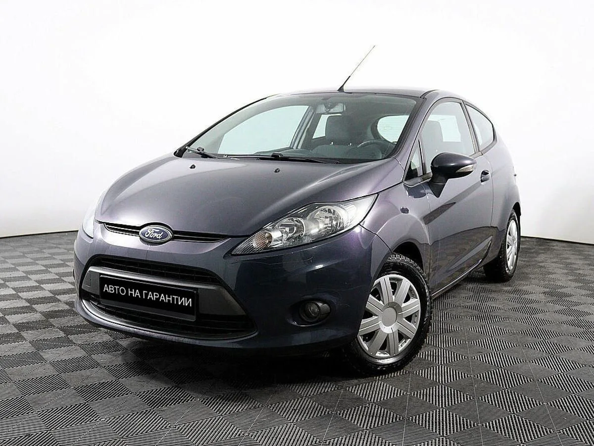 Ford Fiesta Mk6 · Titanium