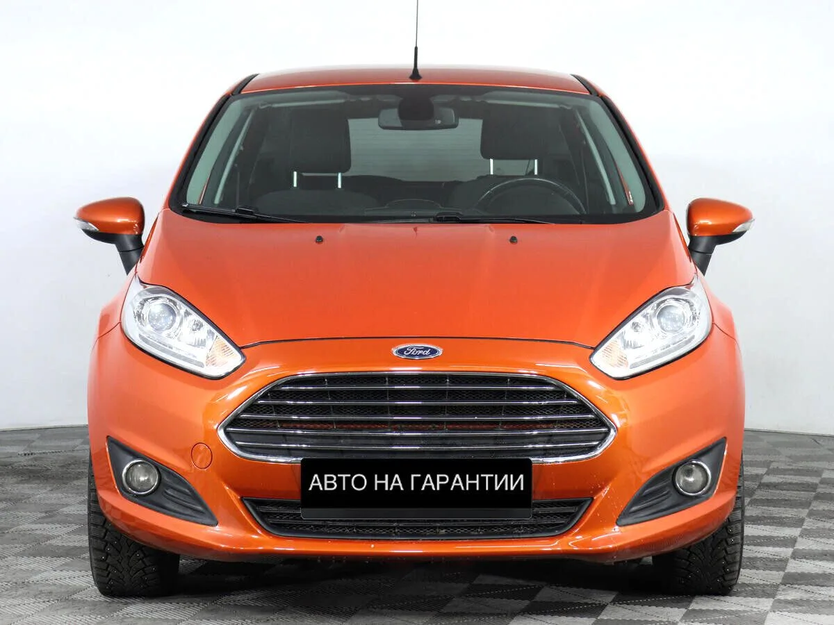 Ford Fiesta Mk6 Рестайлинг · Titanium — фото 2