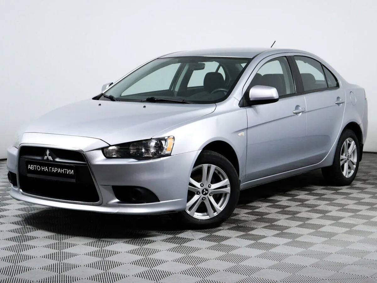 Mitsubishi Lancer X Рестайлинг · Invite