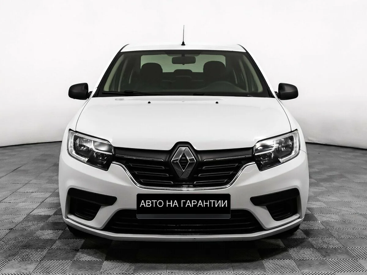 Renault Logan II Рестайлинг · Drive — фото 2