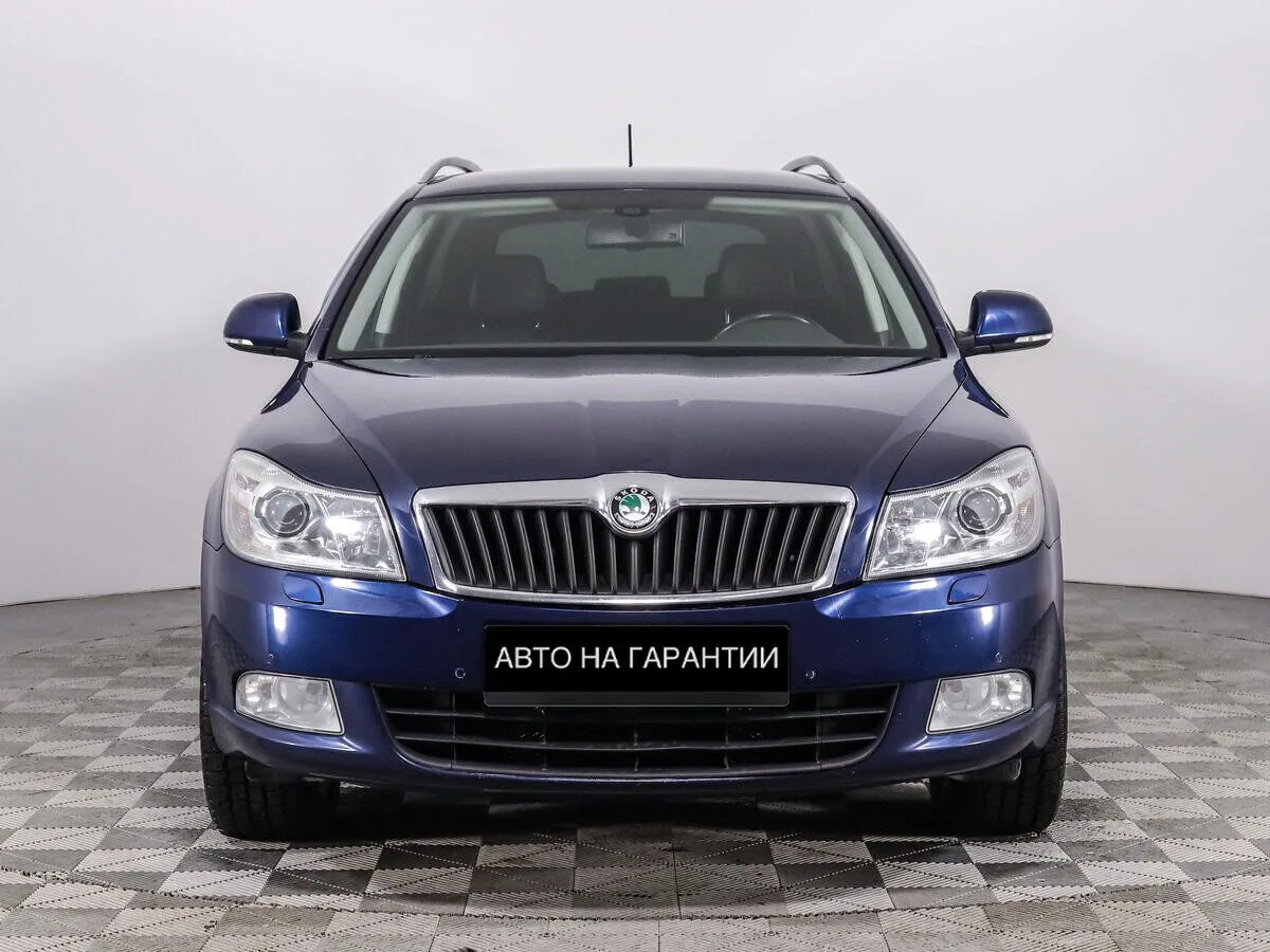 Skoda Octavia II (A5) Рестайлинг · Laurin&Klement — фото 2
