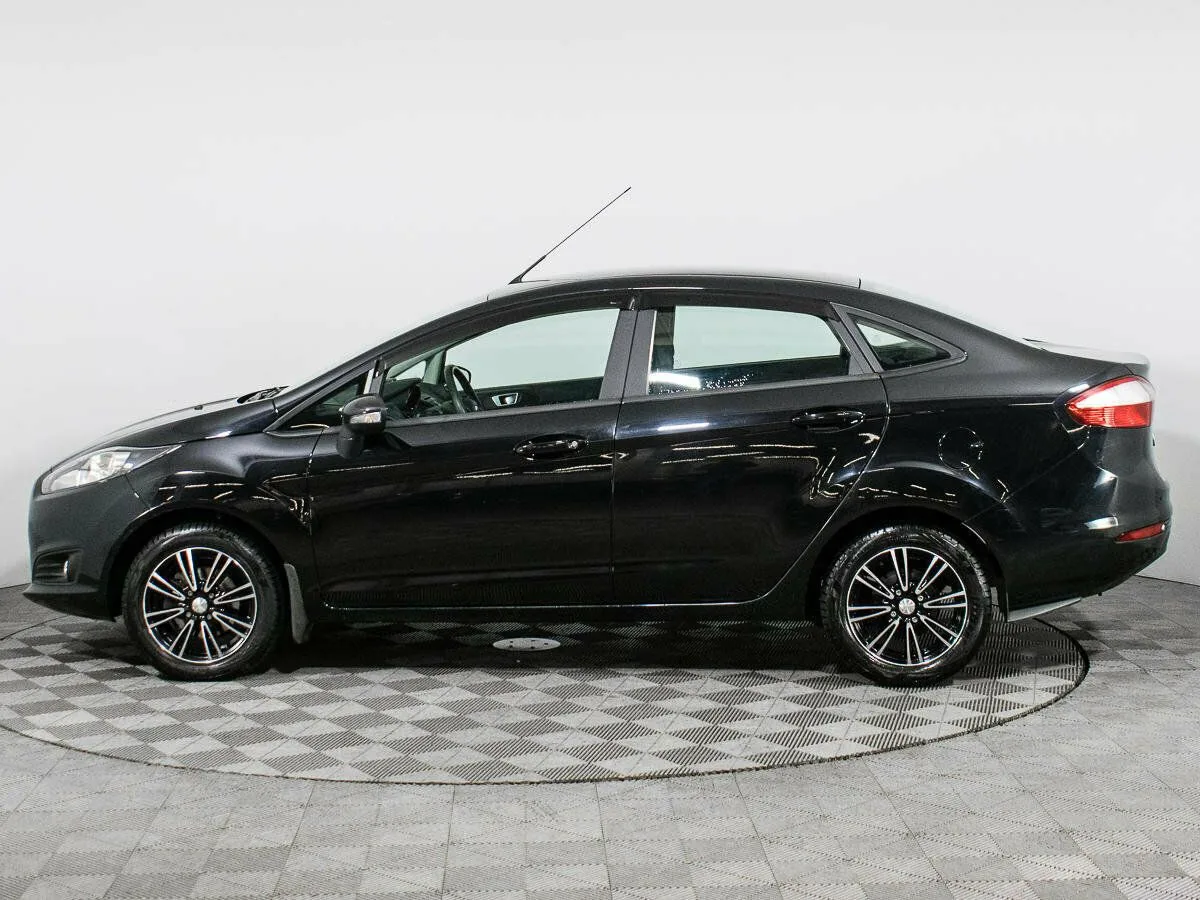 Ford Fiesta Mk6 Рестайлинг · Trend — фото 3
