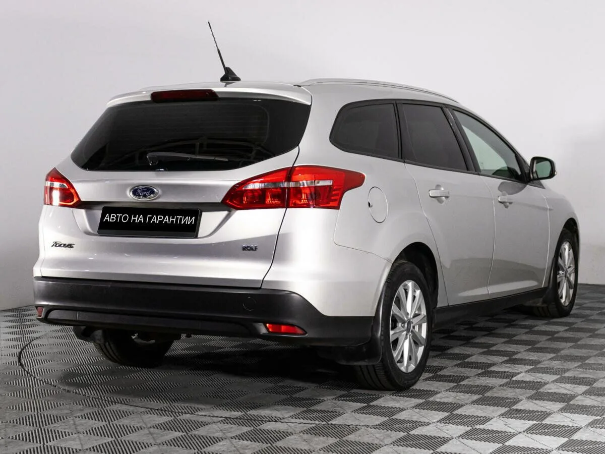 Ford Focus III Рестайлинг · Trend — фото 5
