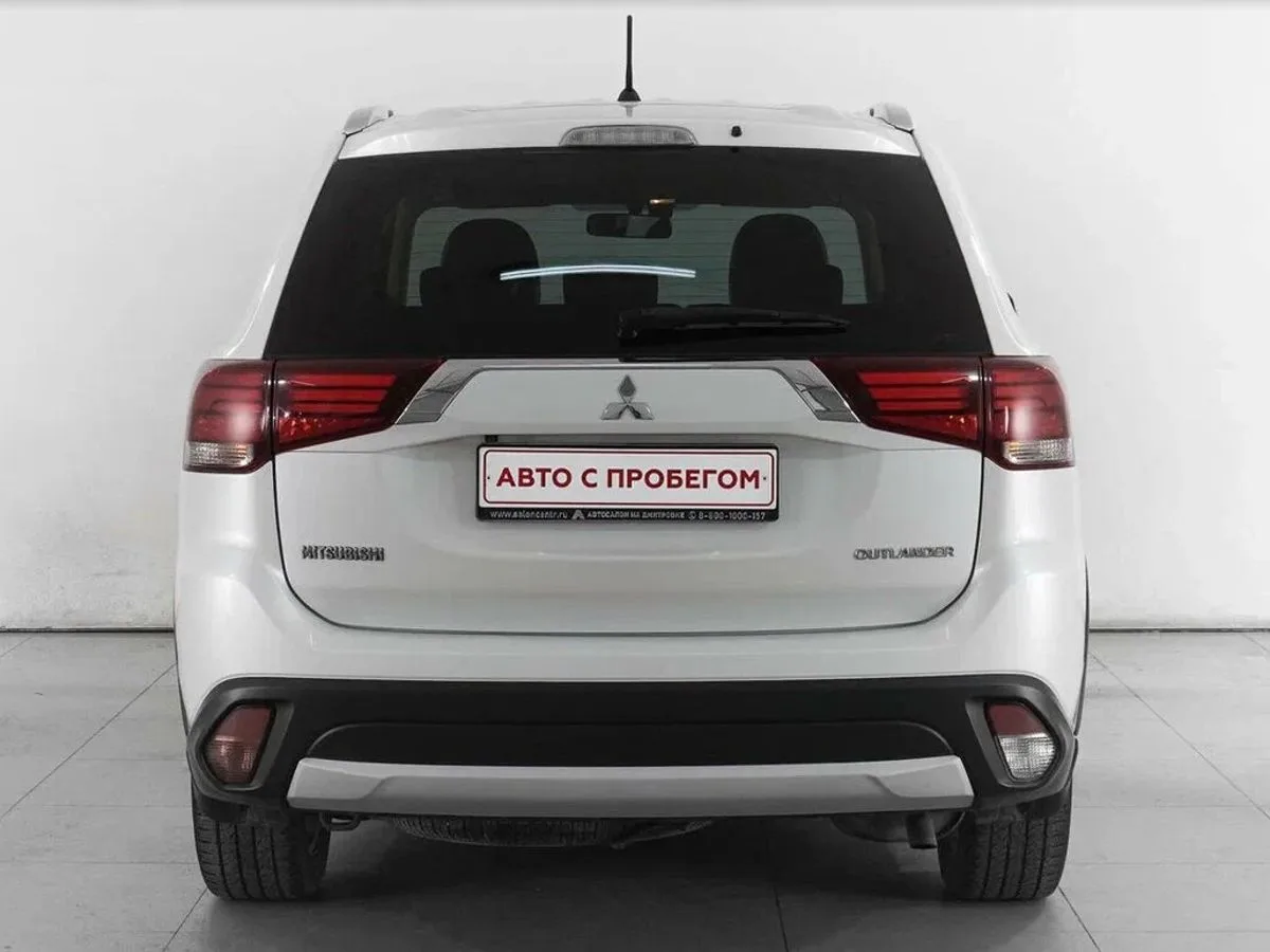 Mitsubishi Outlander III Рестайлинг 2 · Ultimate — фото 4