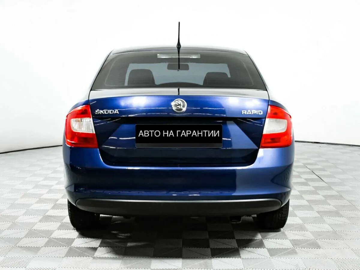 Skoda Rapid I — фото 4