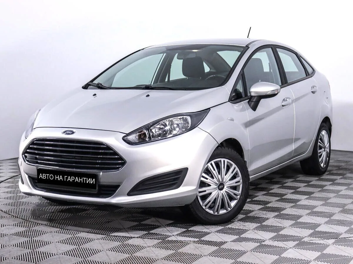 Ford Fiesta Mk6 Рестайлинг · Trend