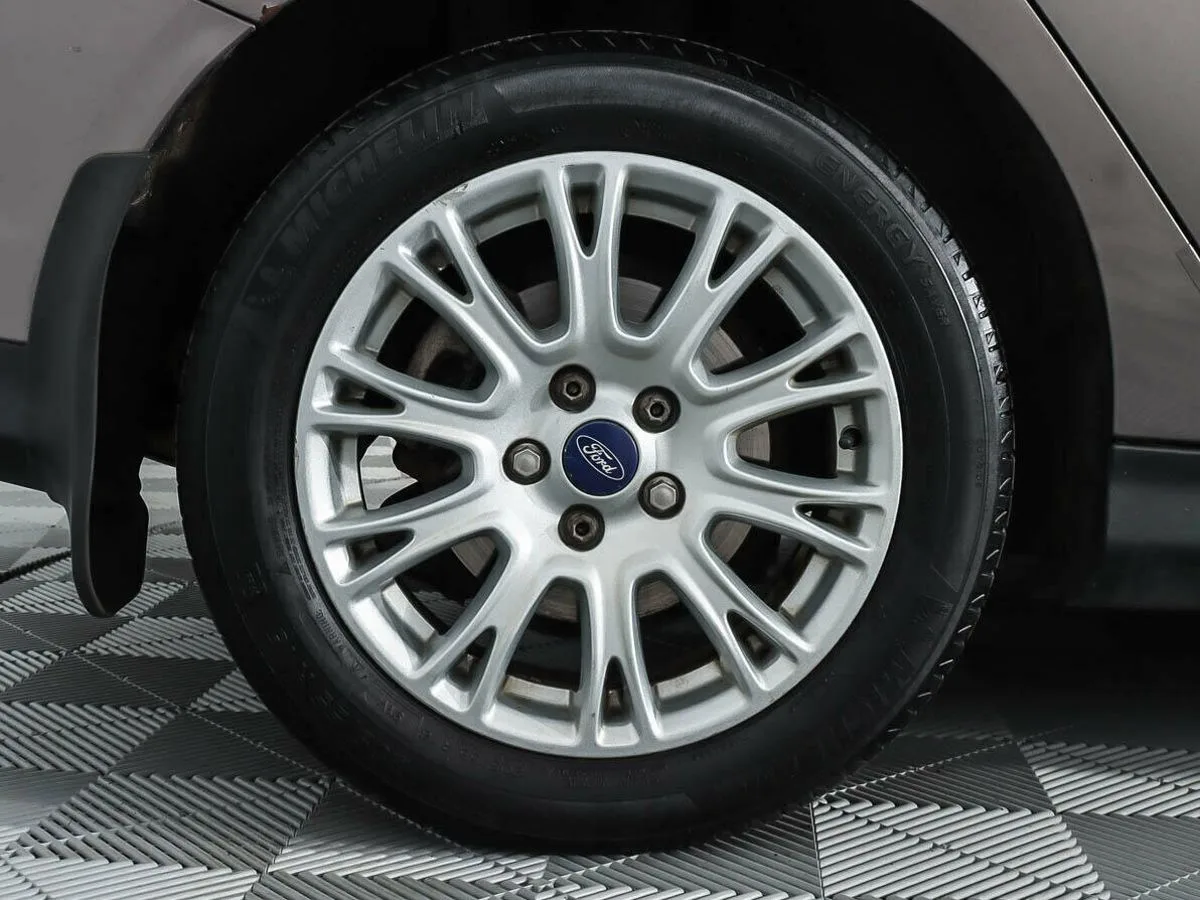 Ford Focus III · Trend — фото 5