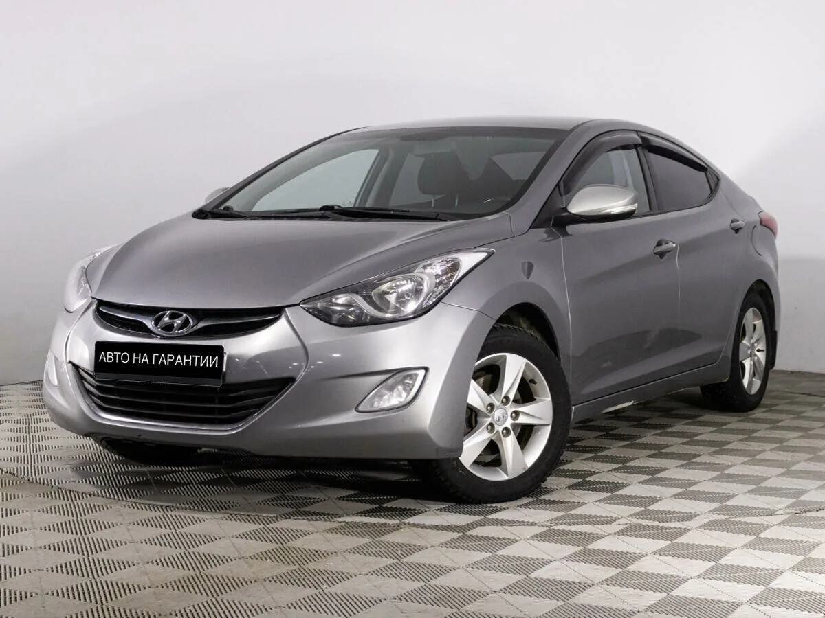 Hyundai Elantra V (MD) · Comfort