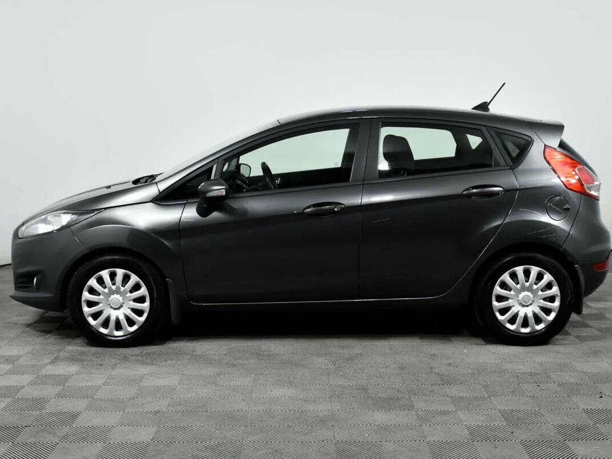 Ford Fiesta Mk6 Рестайлинг · Trend — фото 3