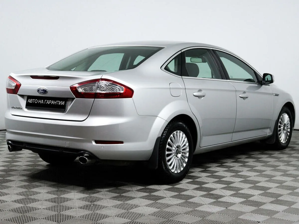 Ford Mondeo IV Рестайлинг · Ghia — фото 4