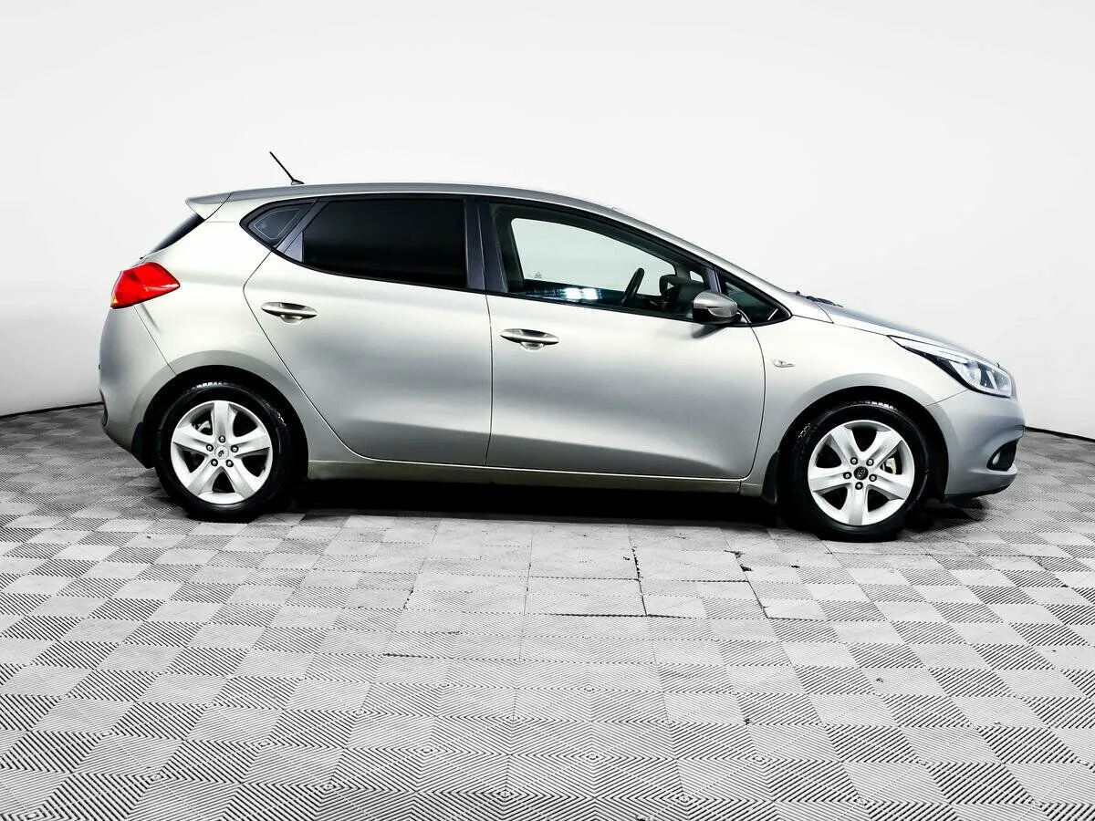Kia Ceed II · Classic — фото 4