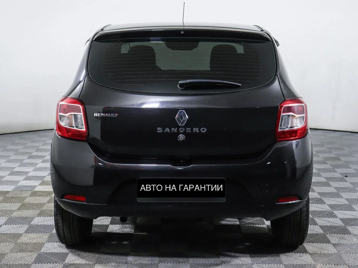 Renault Sandero II Рестайлинг · Drive — фото 4
